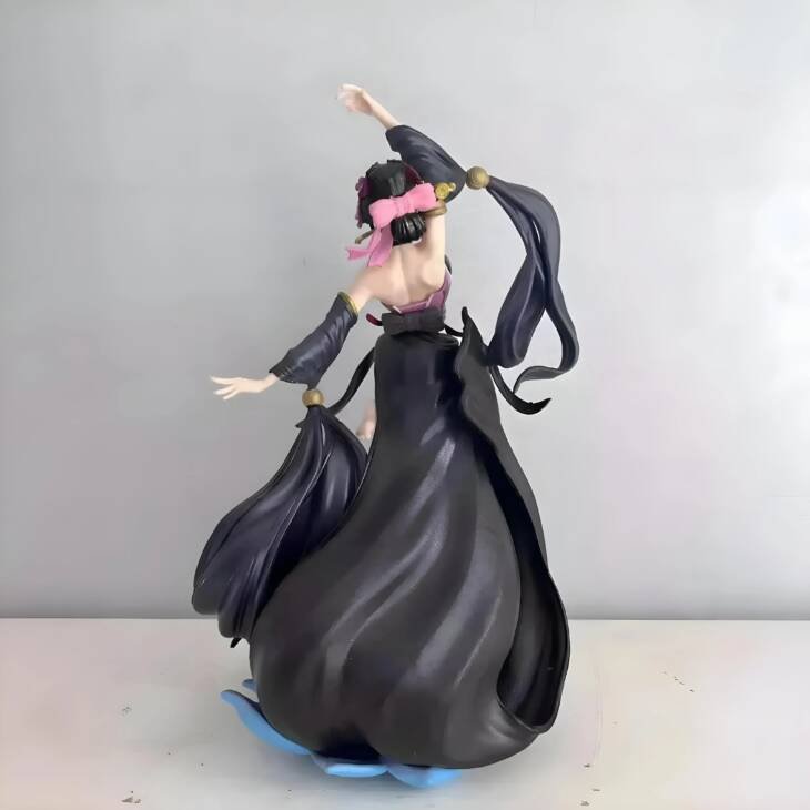 One Piece: Robin Action Figure - Image 2