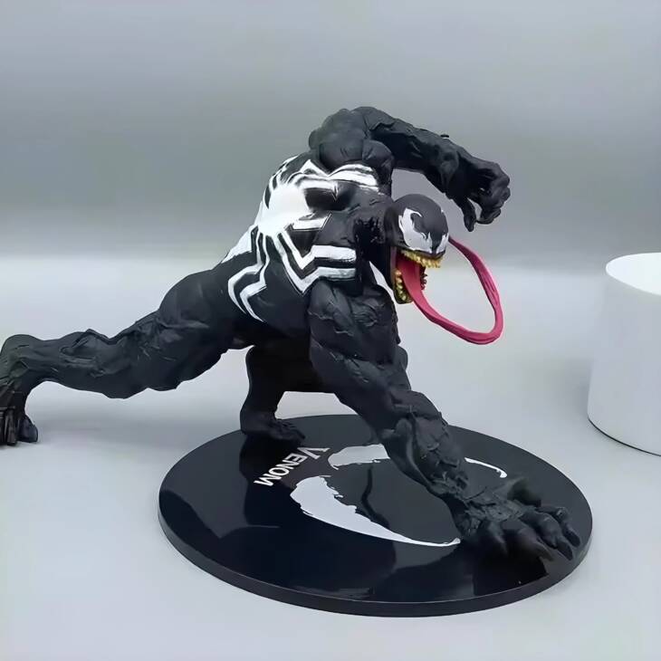 Marvel: Venom Action Figure - Image 2